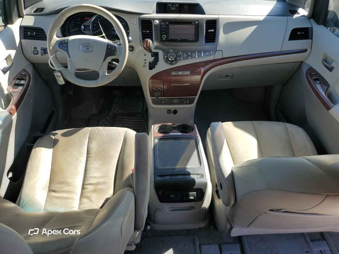 Toyota Sienna 2012