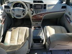 Toyota Sienna 2012