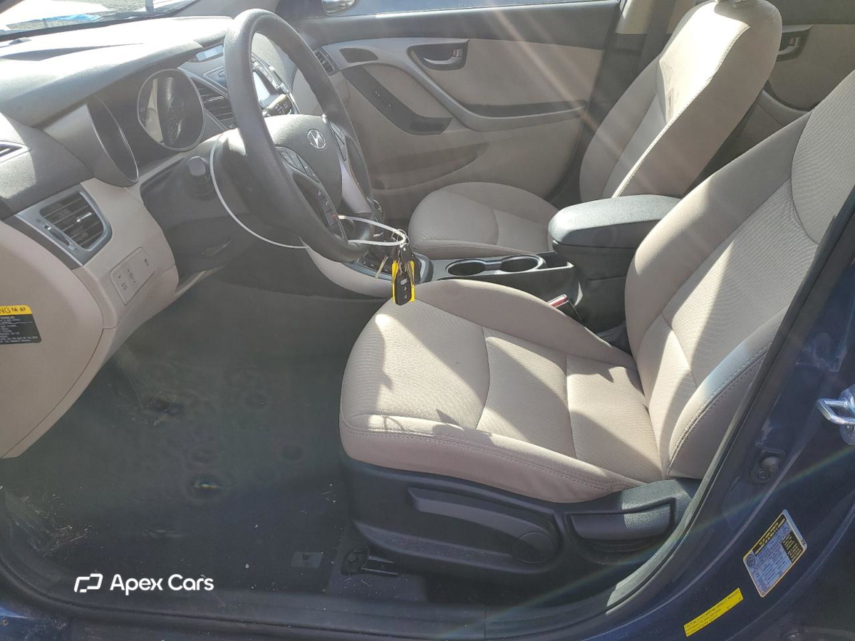 Hyundai Elantra 2016