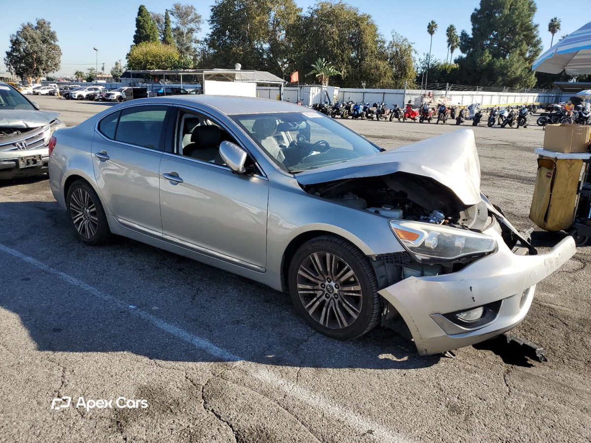 Kia Cadenza 2014