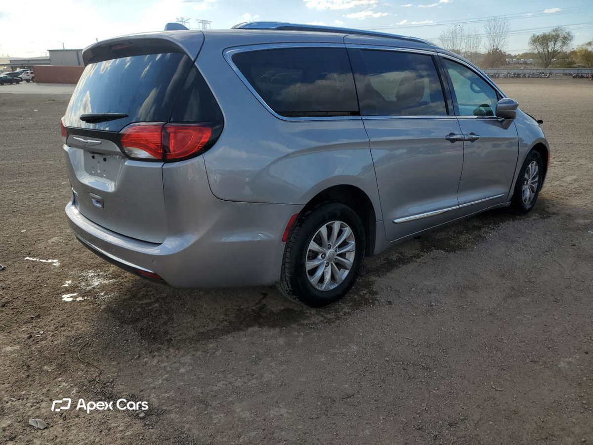 Chrysler Pacifica 2018