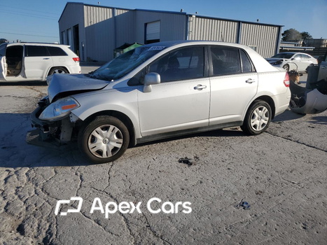 Nissan Versa 2011 - Image 1 of 14