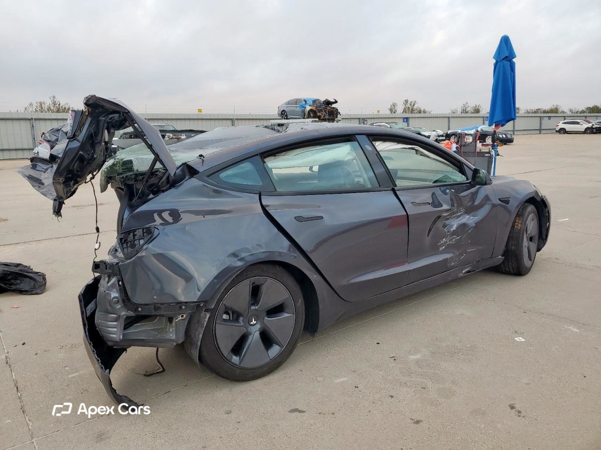 Tesla Model 3 2023