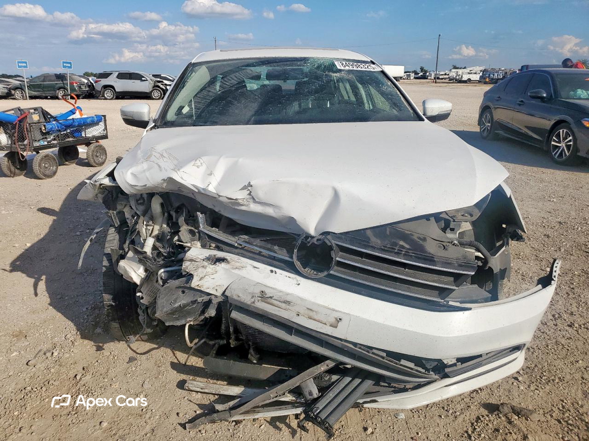 Volkswagen Jetta 2015