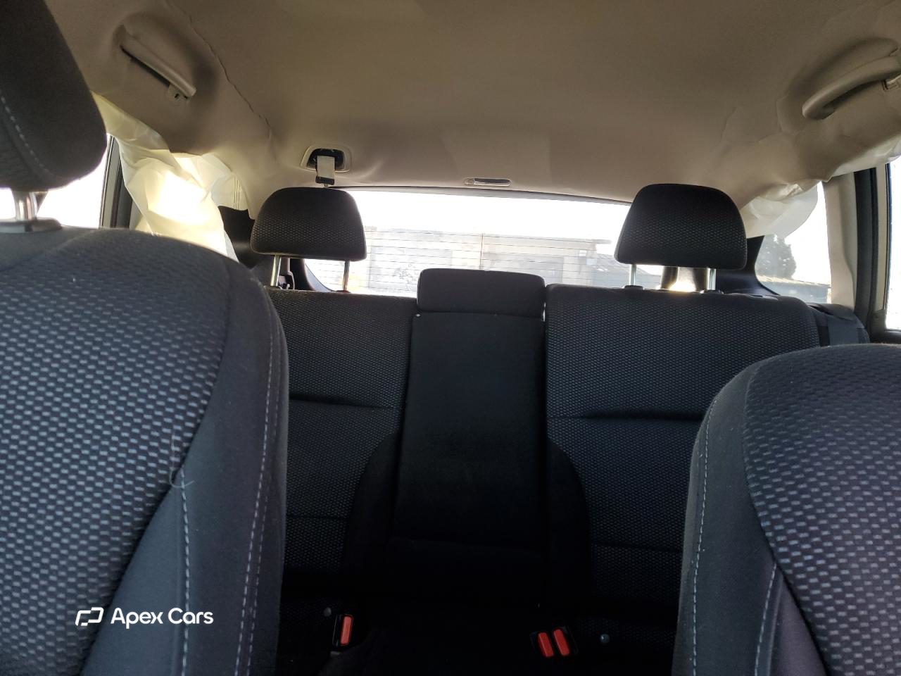 Subaru Outback 2016
