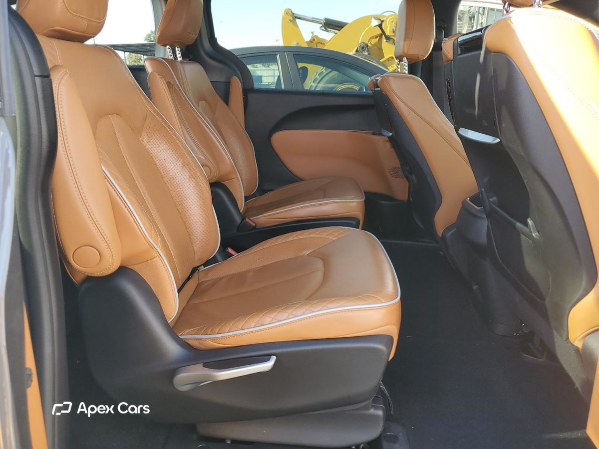 Chrysler Pacifica 2023