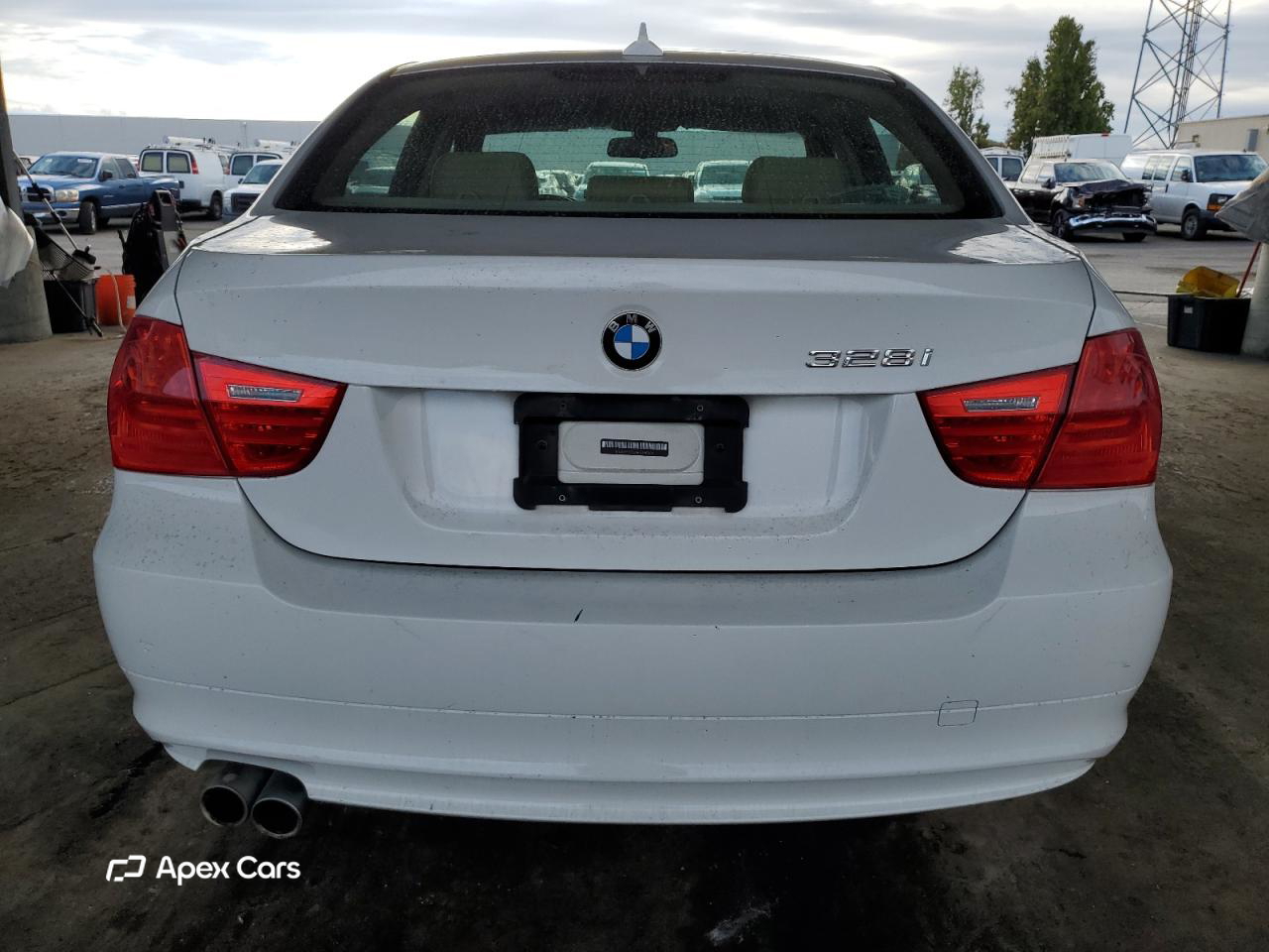 BMW Series 3 2011