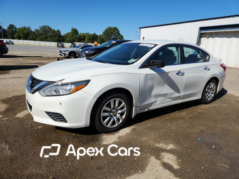 Nissan Altima 2017 - Image 1 of 13