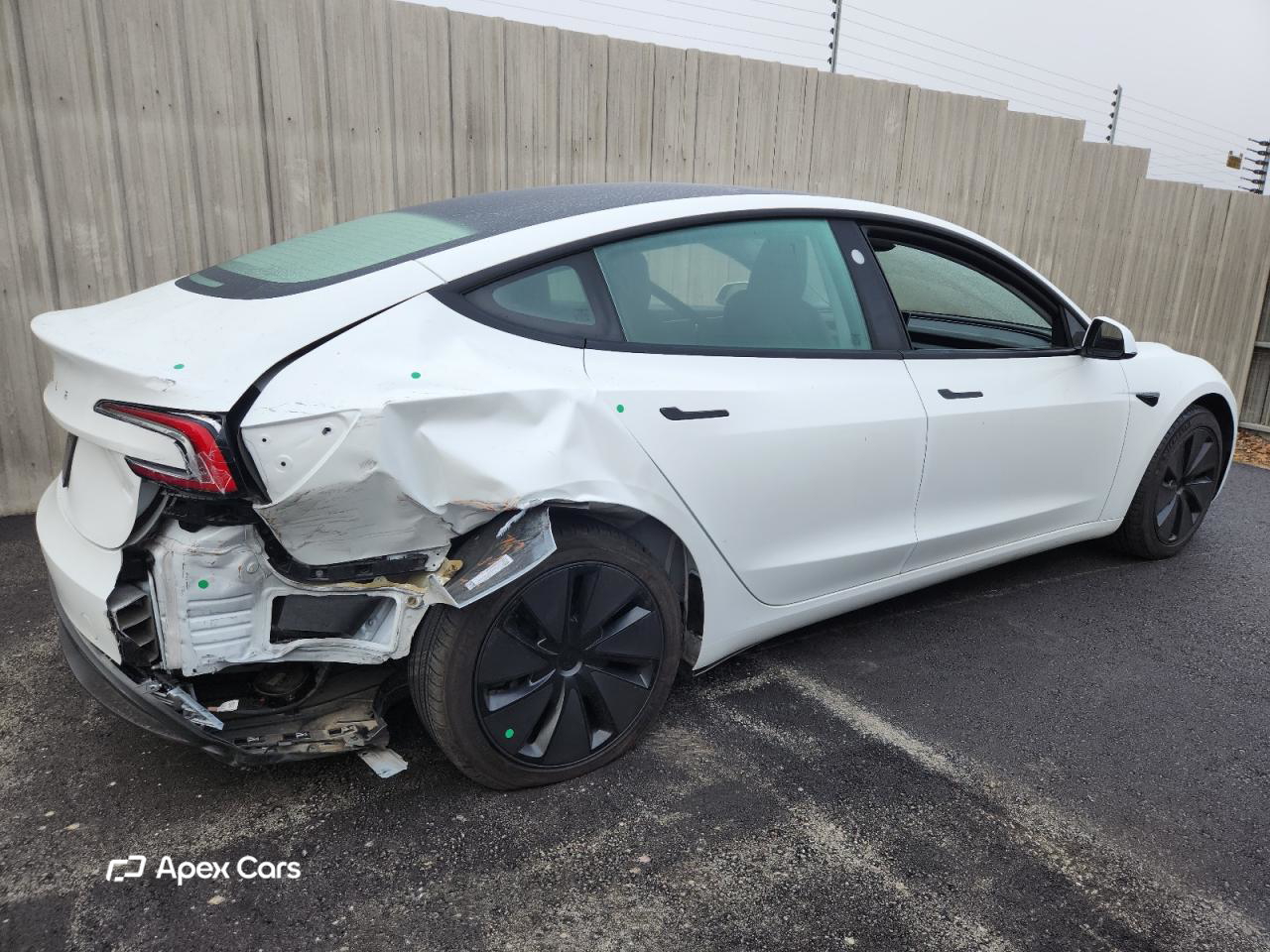 Tesla Model 3 2024