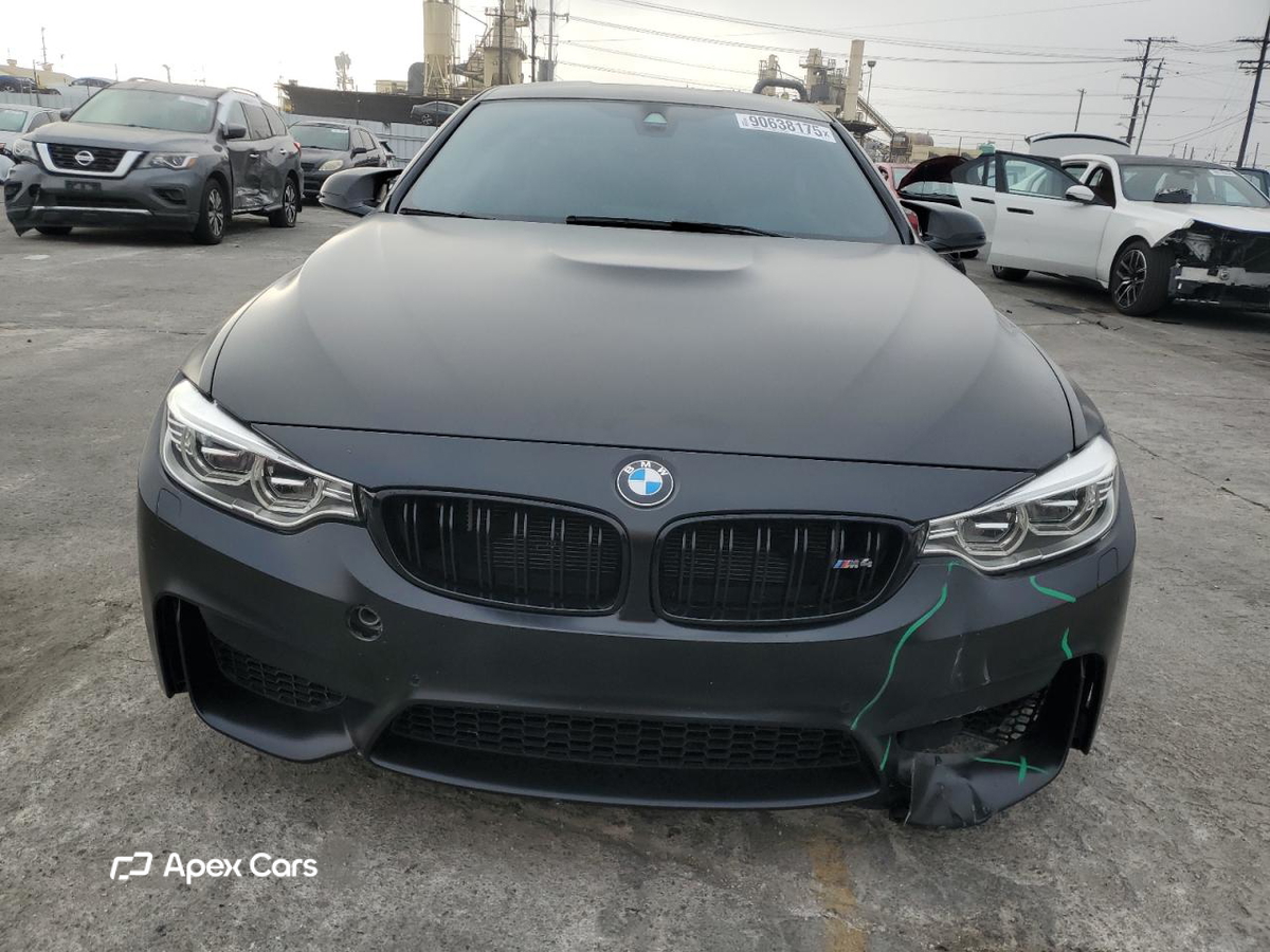 BMW M4 2015