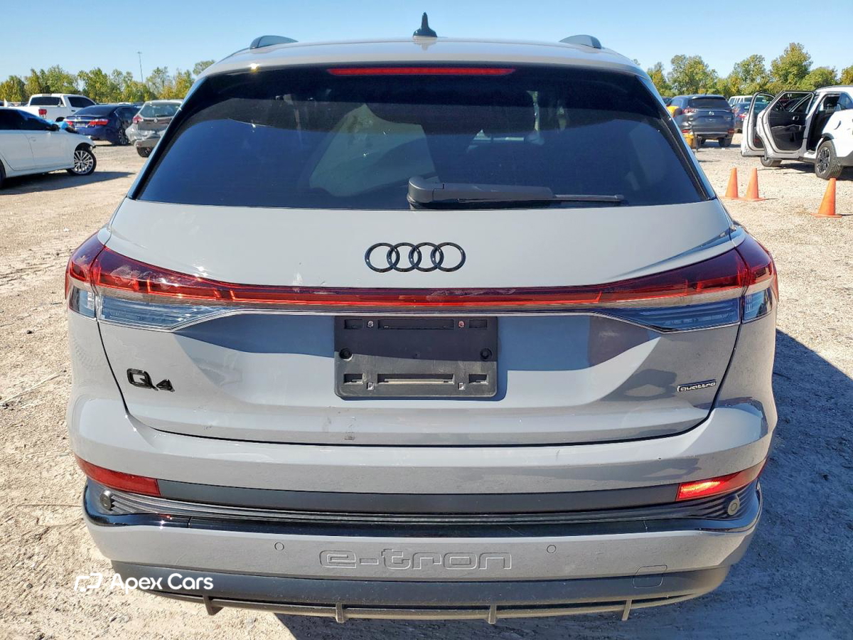 Audi Q4 e-tron 2024