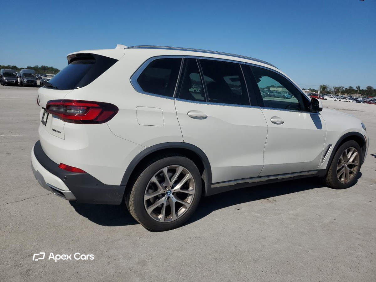 BMW X5 2022
