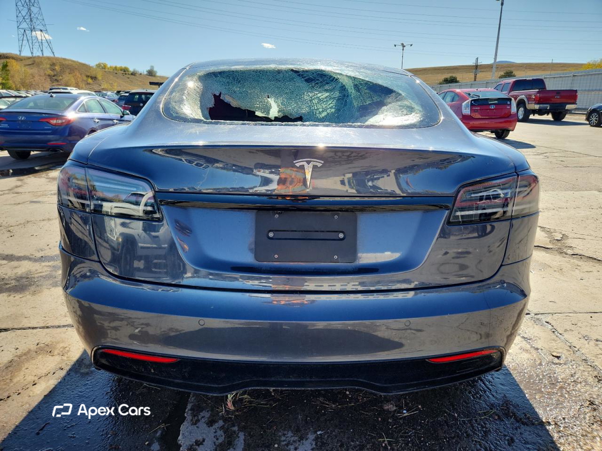 Tesla Model S 2022
