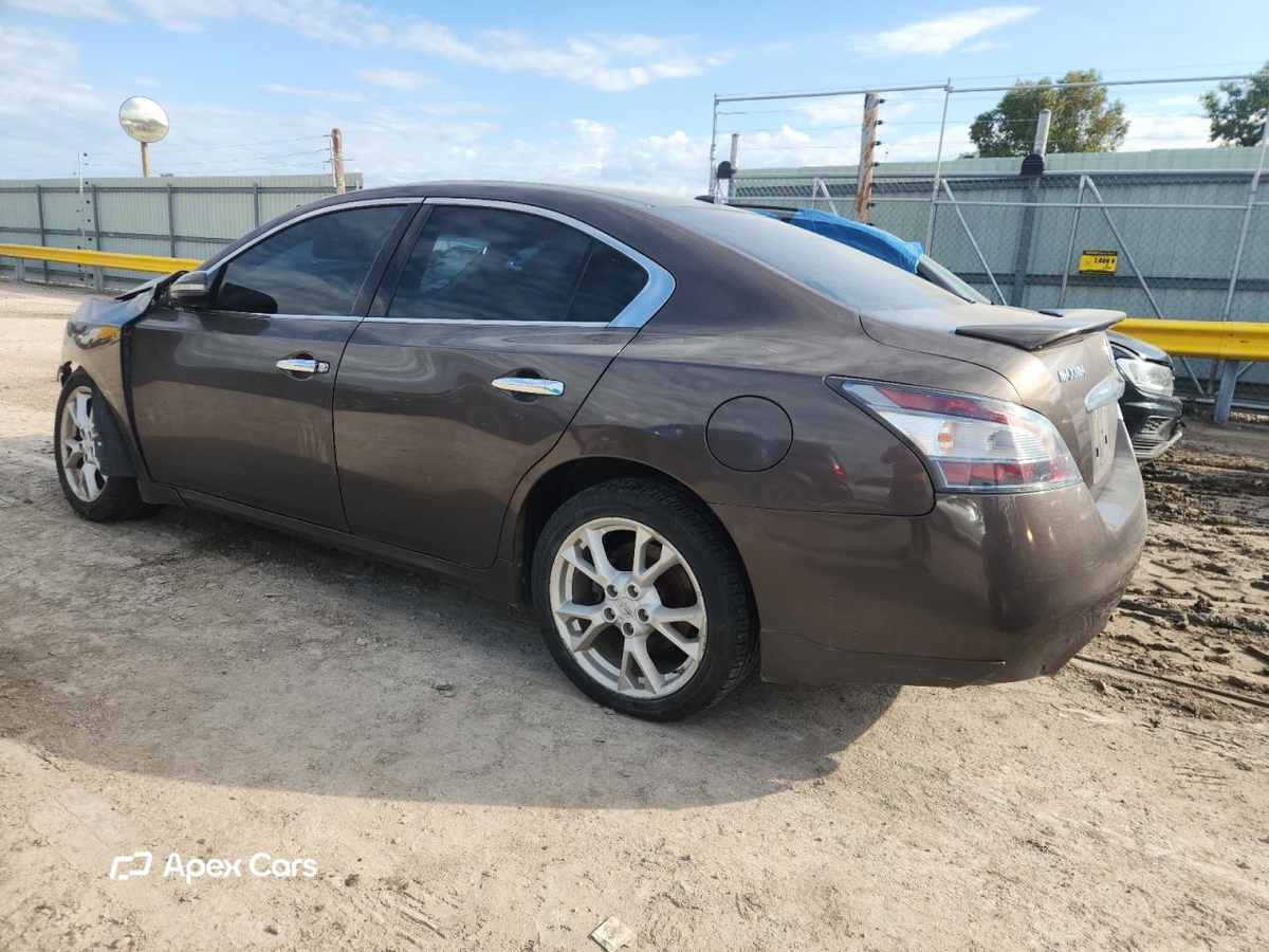Nissan Maxima 2012