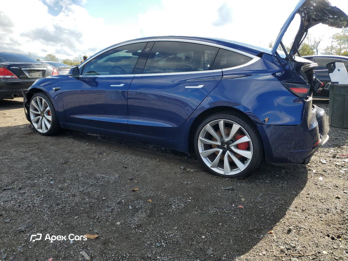 Tesla Model 3 2018