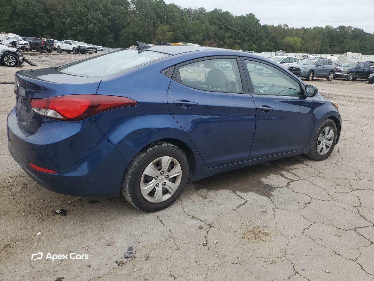 Hyundai Elantra 2016