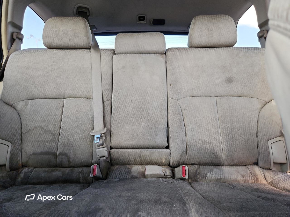 Subaru Outback 2012