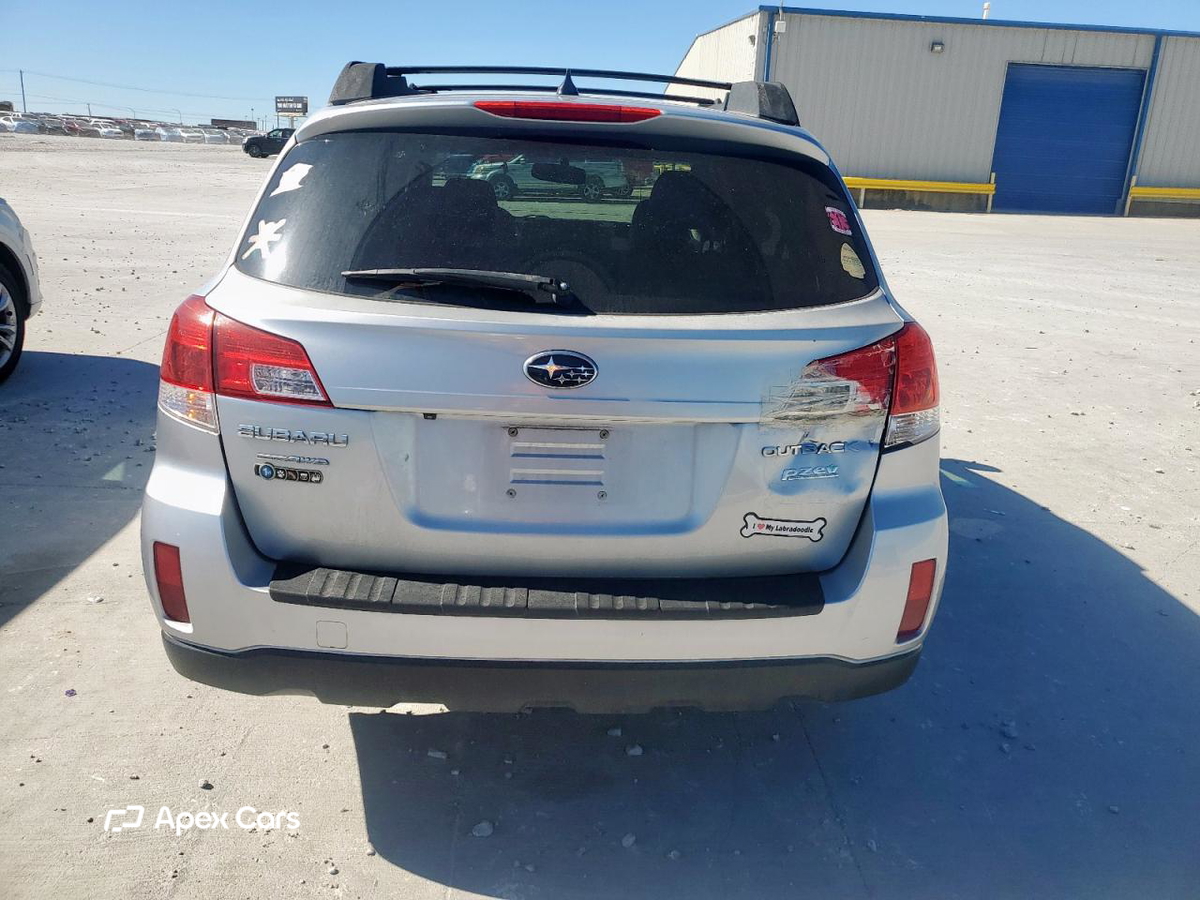 Subaru Outback 2012