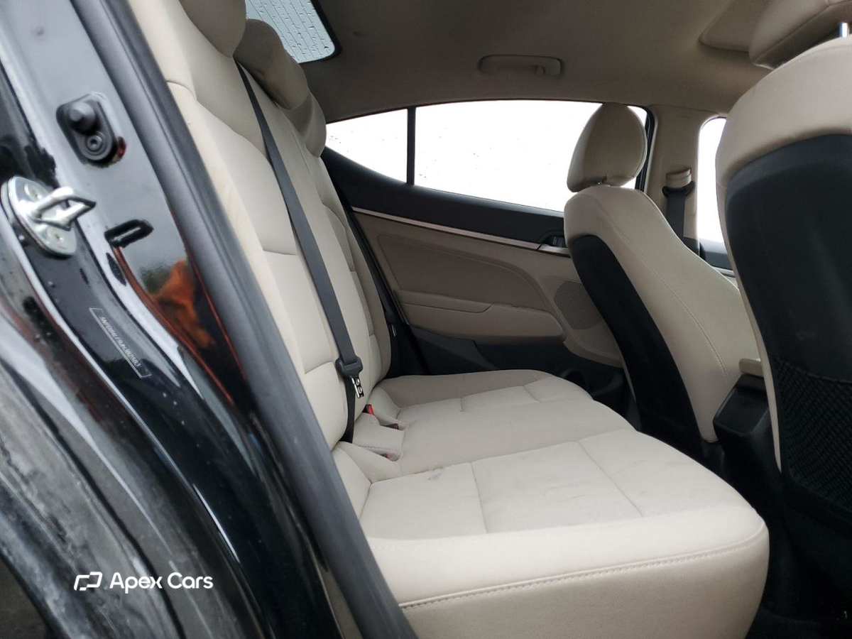 Hyundai Elantra 2018