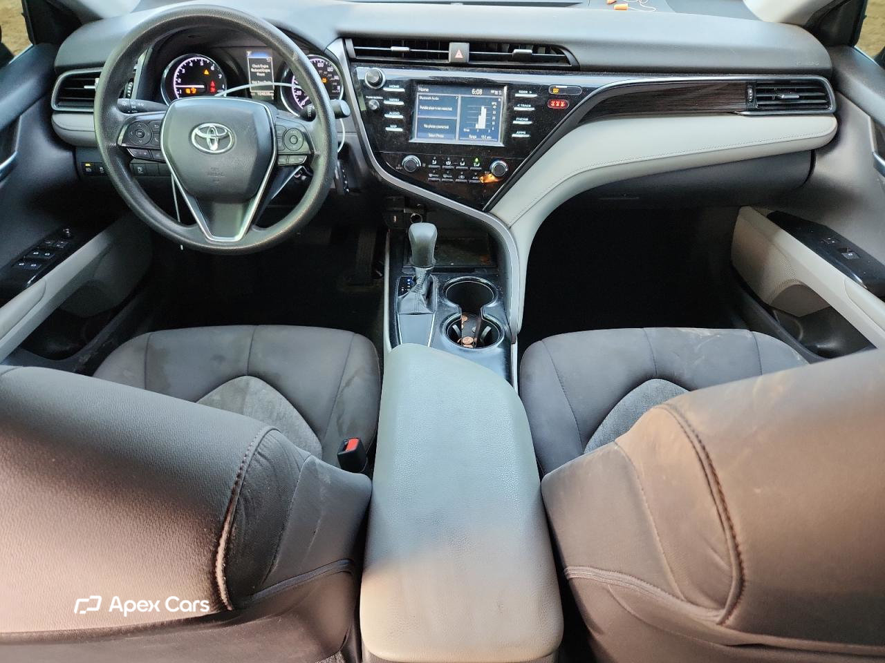 Toyota Camry 2019