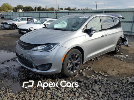 Chrysler Pacifica 2019 - Image 1 of 14