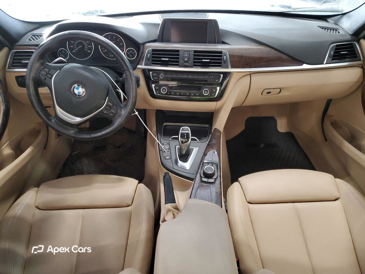 BMW Series 3 2016