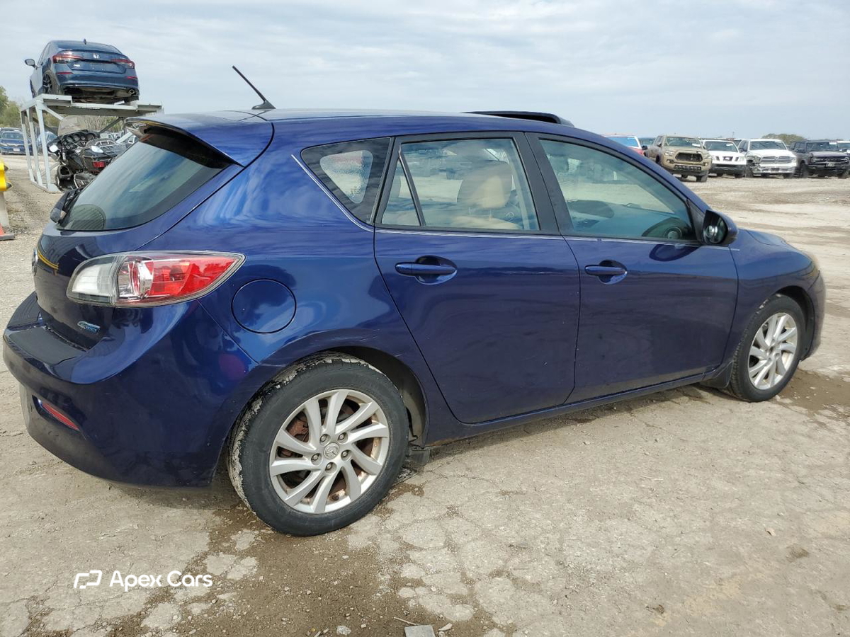 Mazda 3 2012