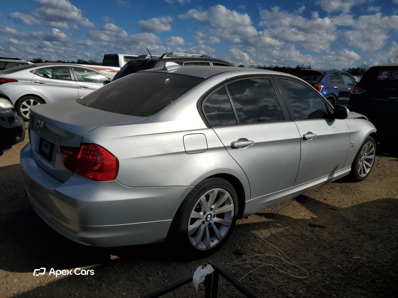 BMW Series 3 2011