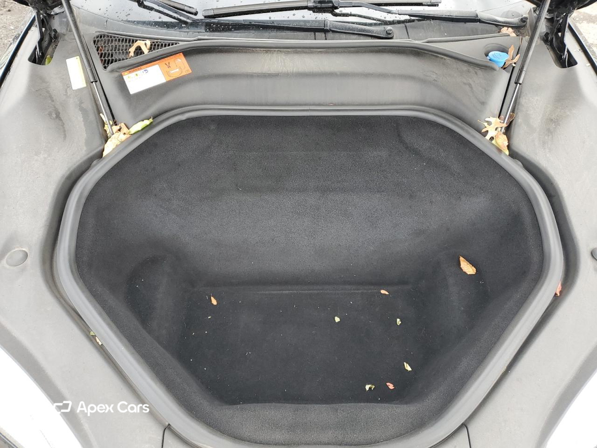 Tesla Model S 2015