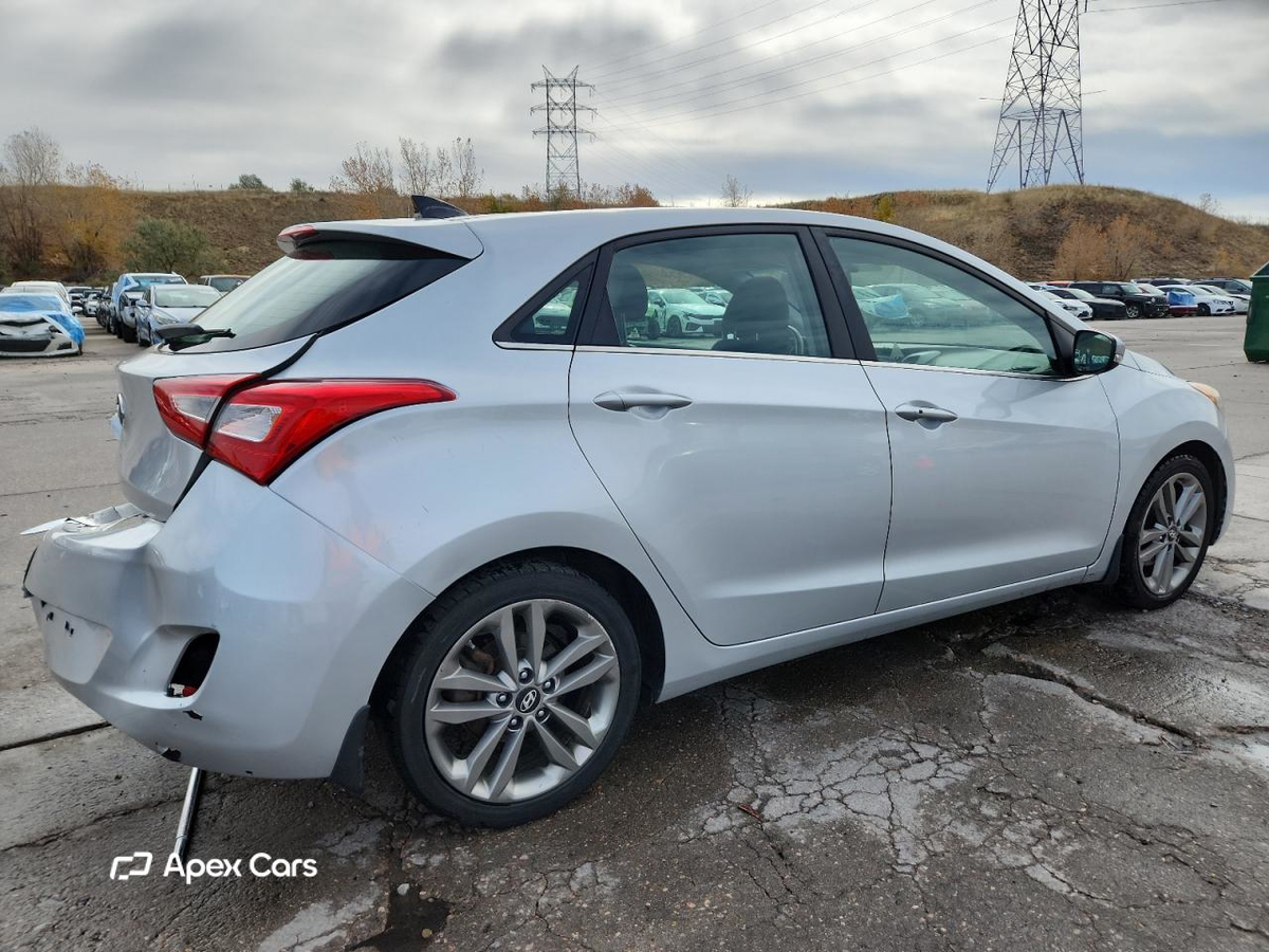 Hyundai Elantra 2016