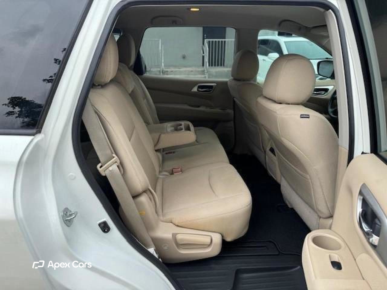Nissan Pathfinder 2017