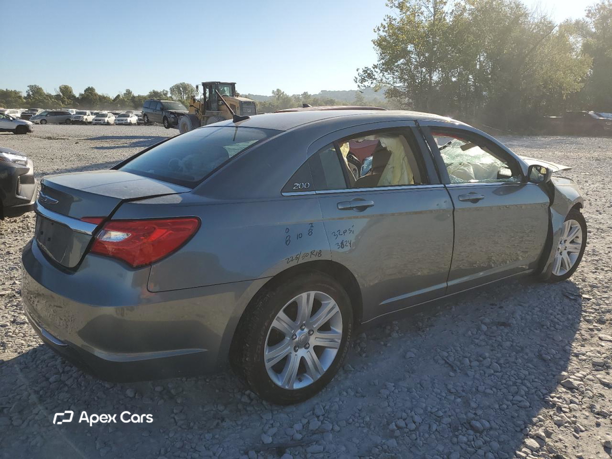 Chrysler 200 2012