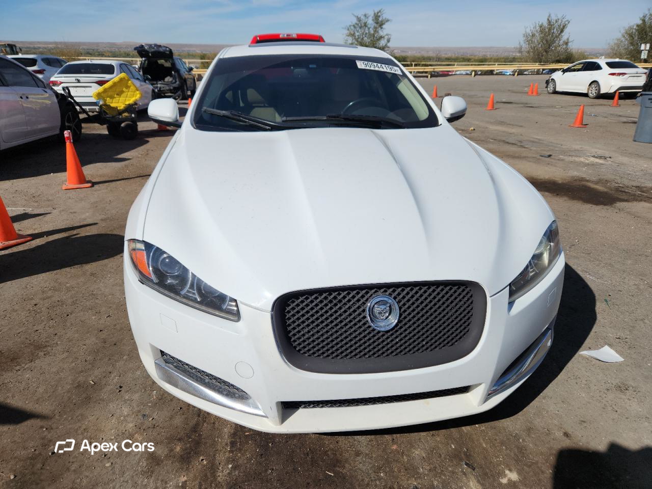 Jaguar XF 2012