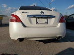Nissan Maxima 2010