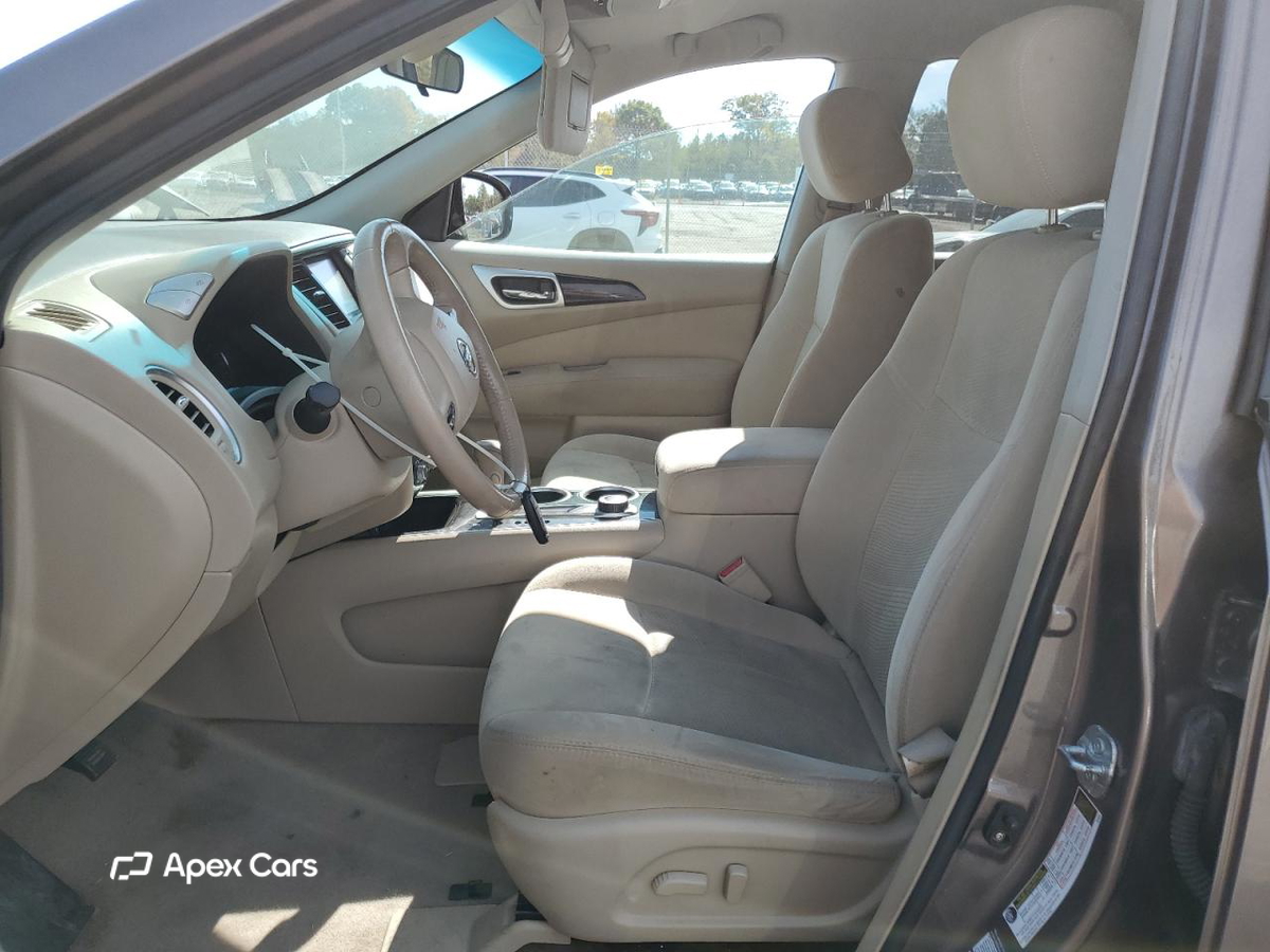 Nissan Pathfinder 2014