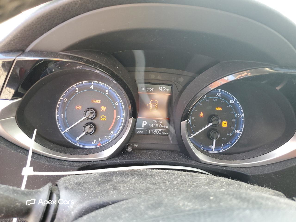 Toyota Corolla 2015