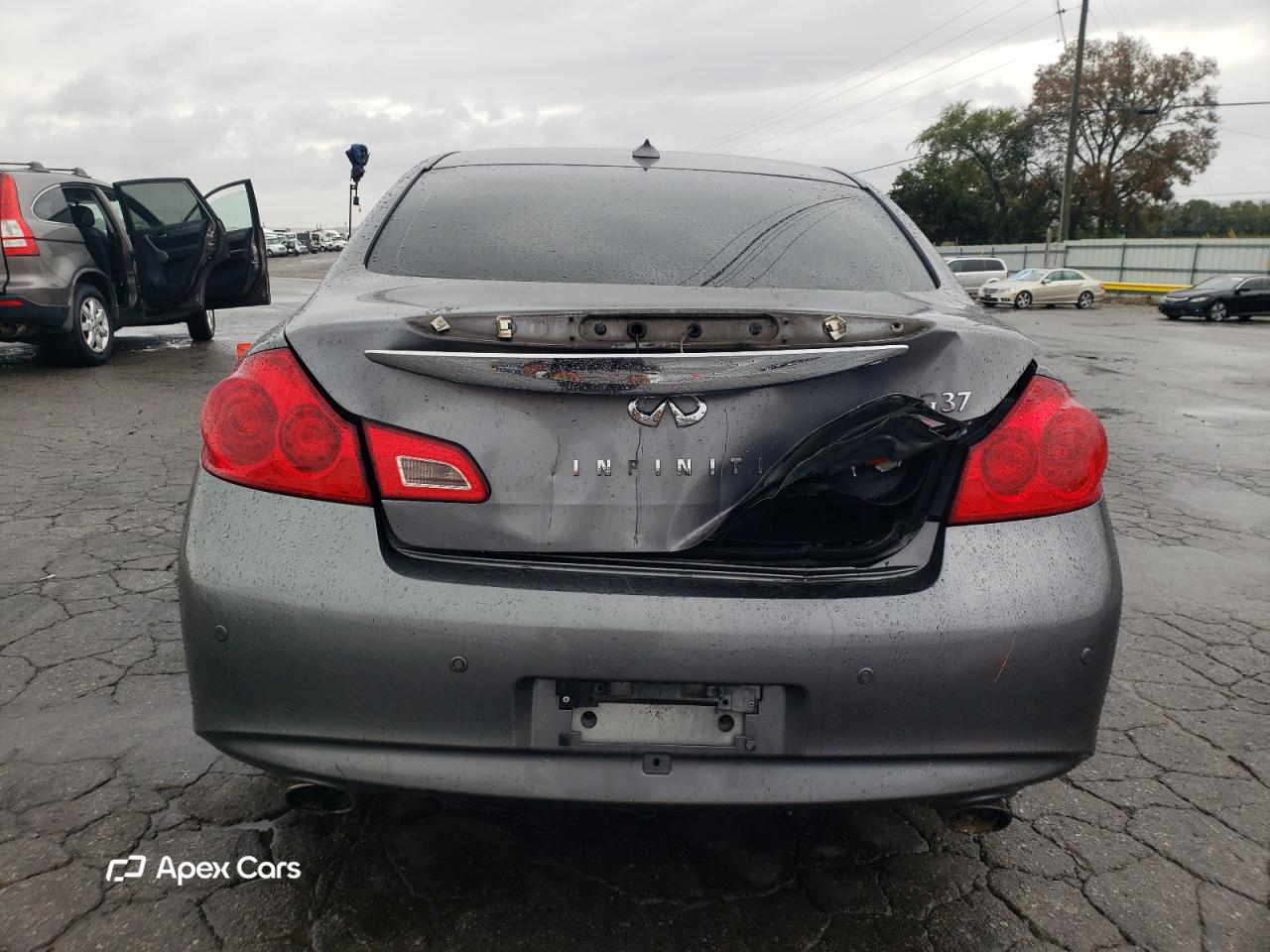 Infiniti G 2012