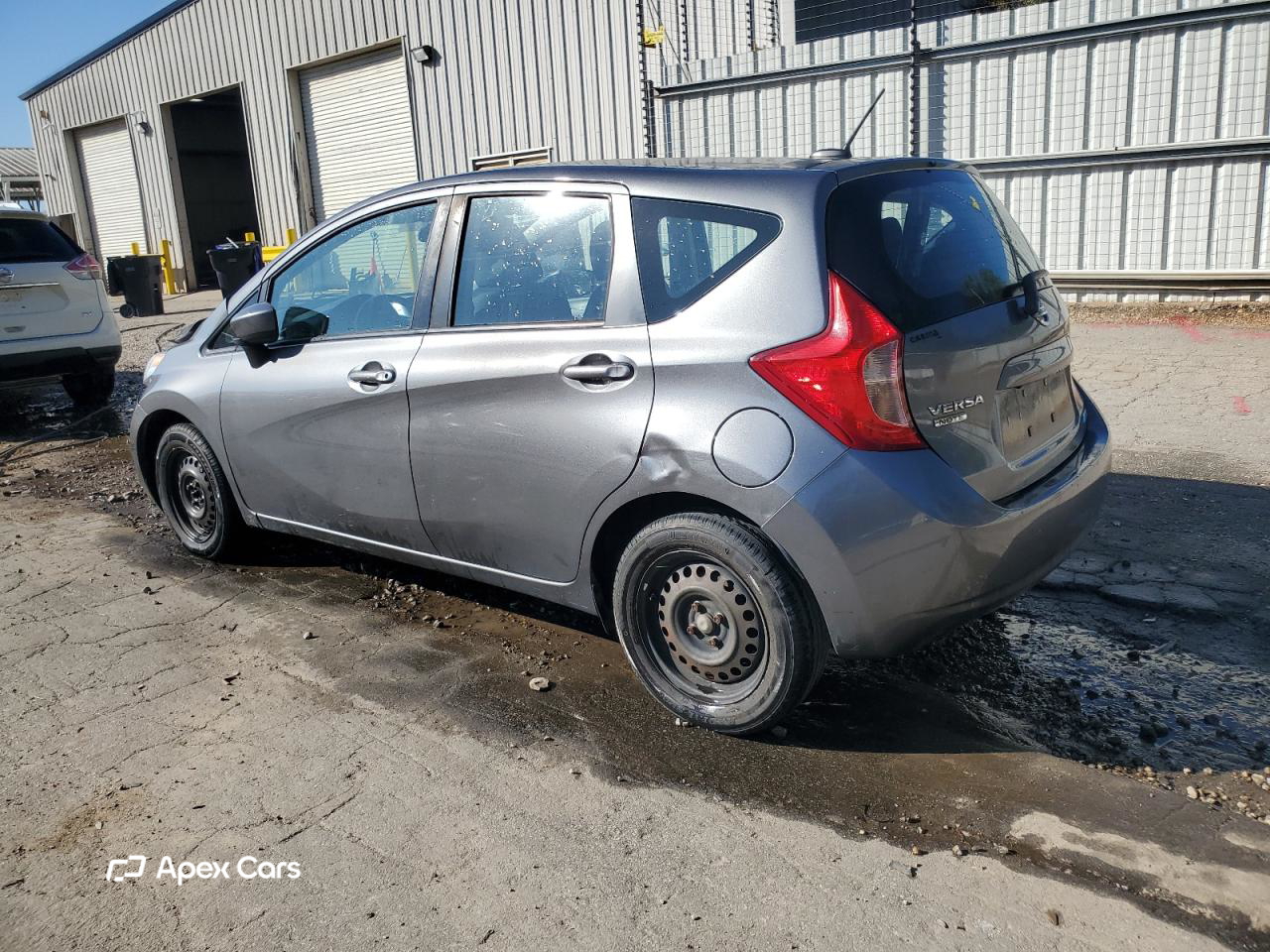 Nissan Versa 2016