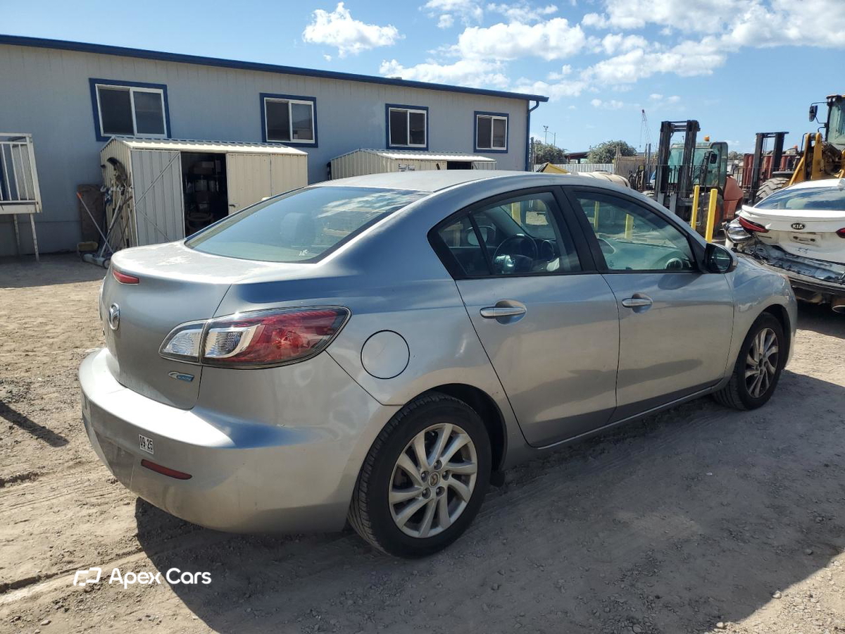Mazda 3 2012