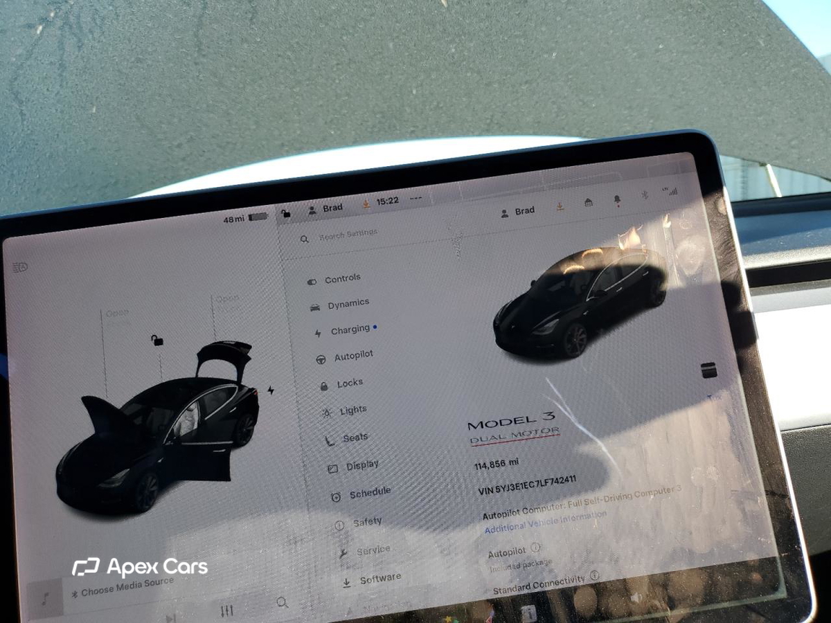 Tesla Model 3 2020