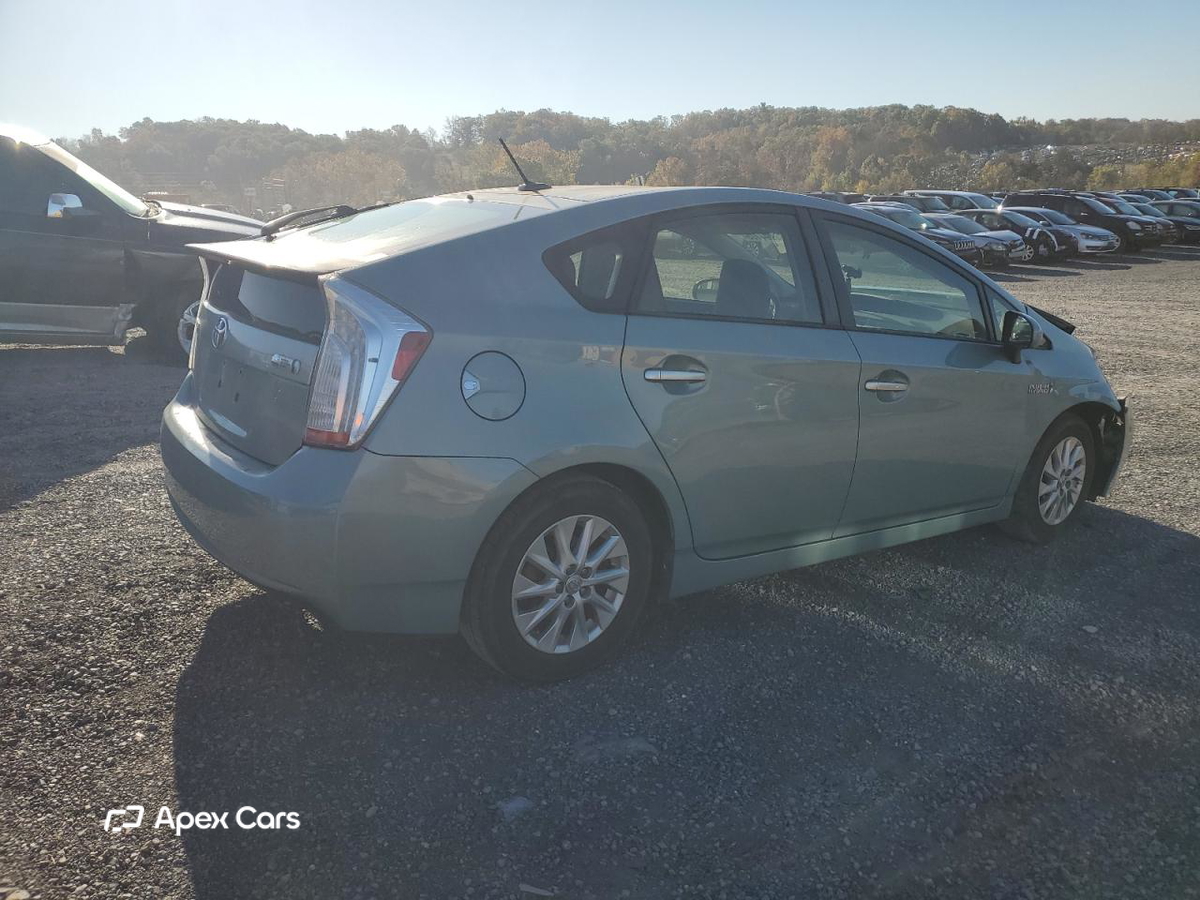 Toyota Prius 2012