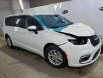 Chrysler Pacifica 2023