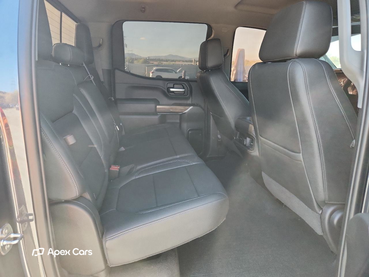 Chevrolet Silverado 2021