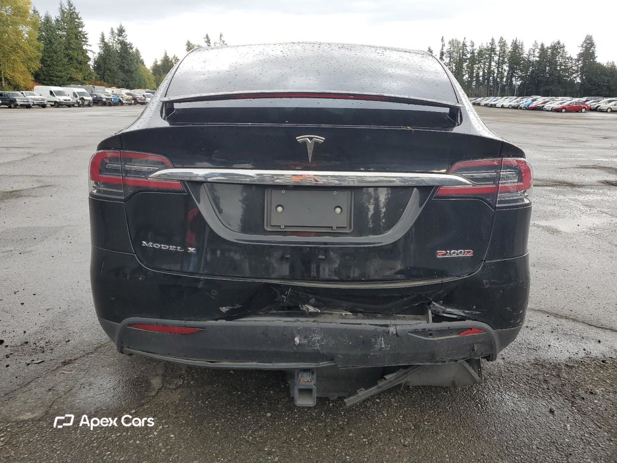 Tesla Model X 2018