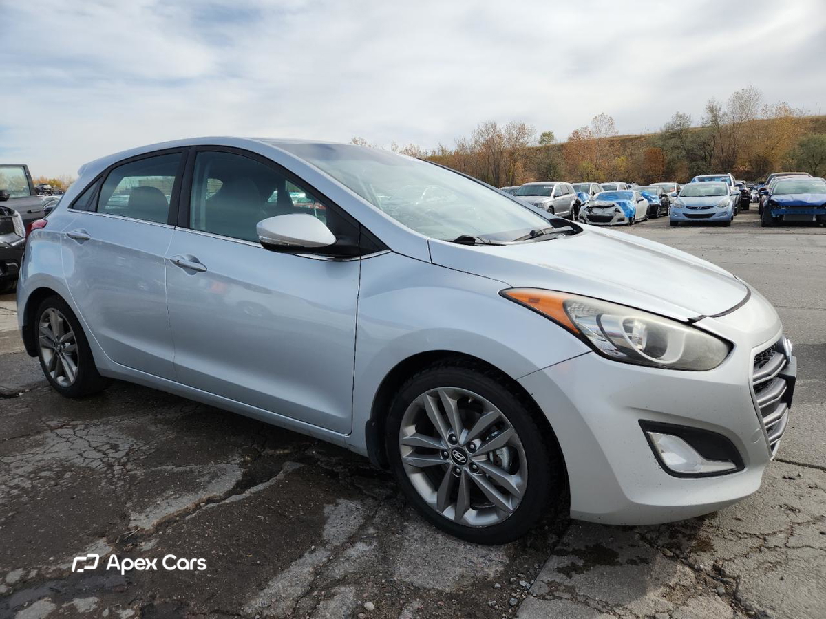 Hyundai Elantra 2016