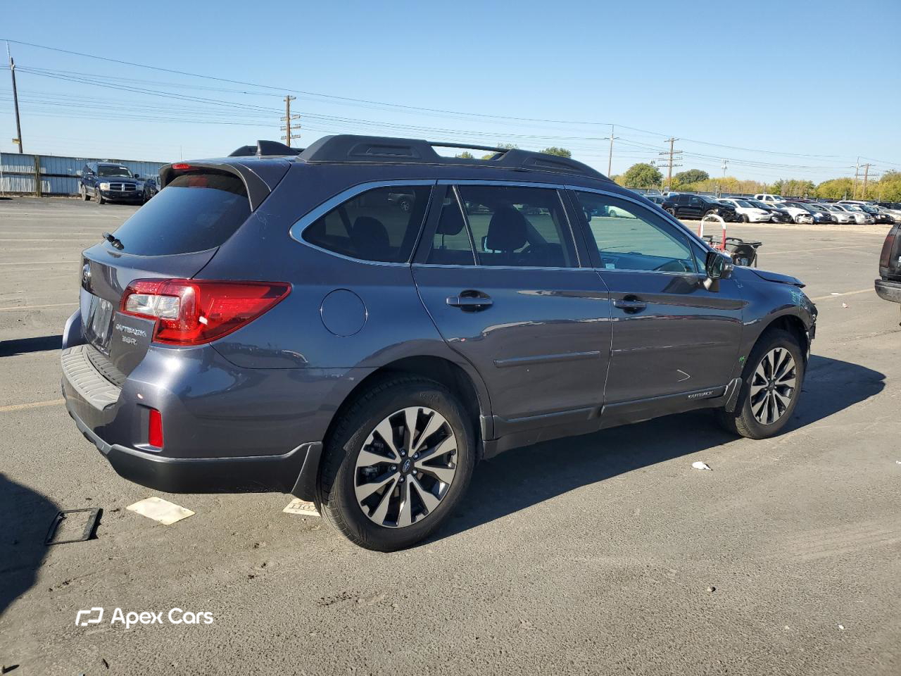 Subaru Outback 2016