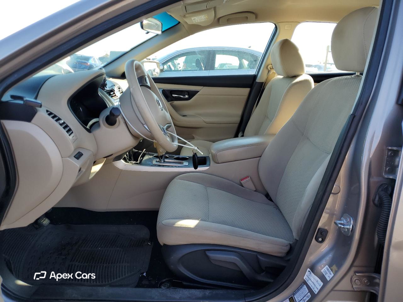 Nissan Altima 2015