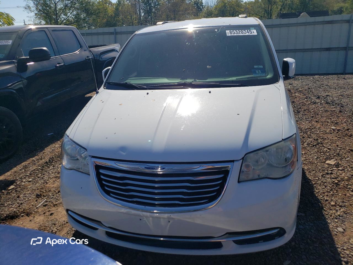 Chrysler Voyager 2015