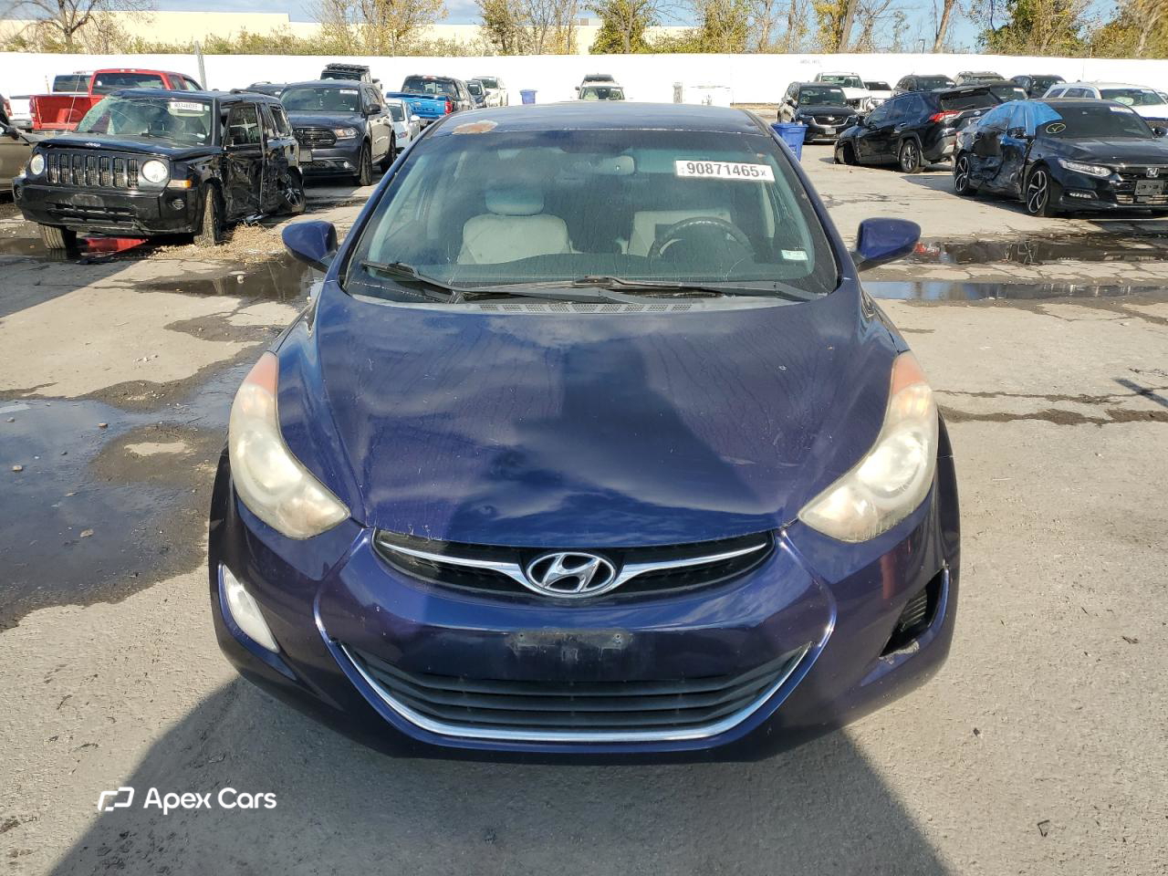 Hyundai Elantra 2012