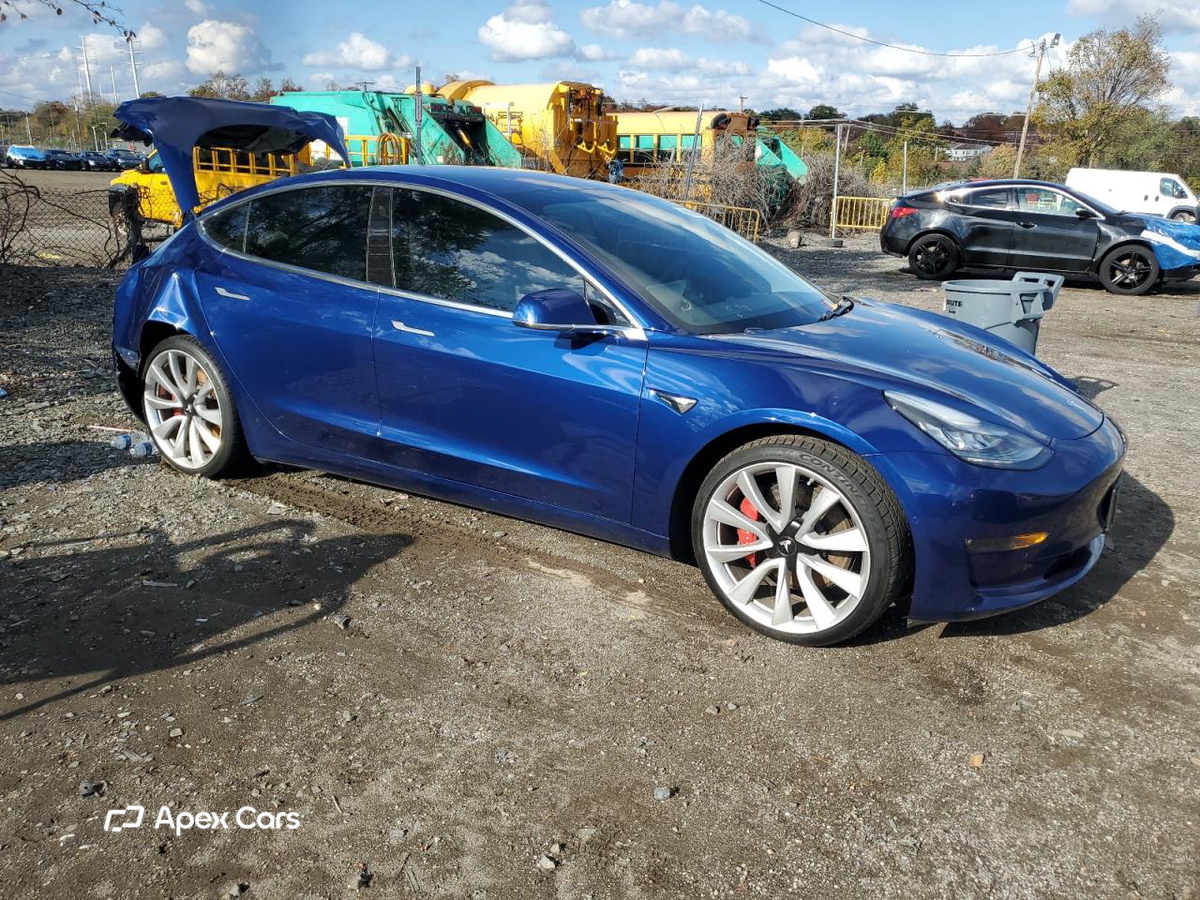 Tesla Model 3 2018